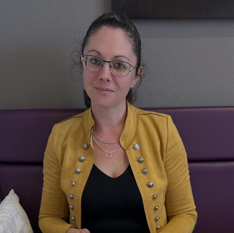 Lauren POITOU Responsable administrative